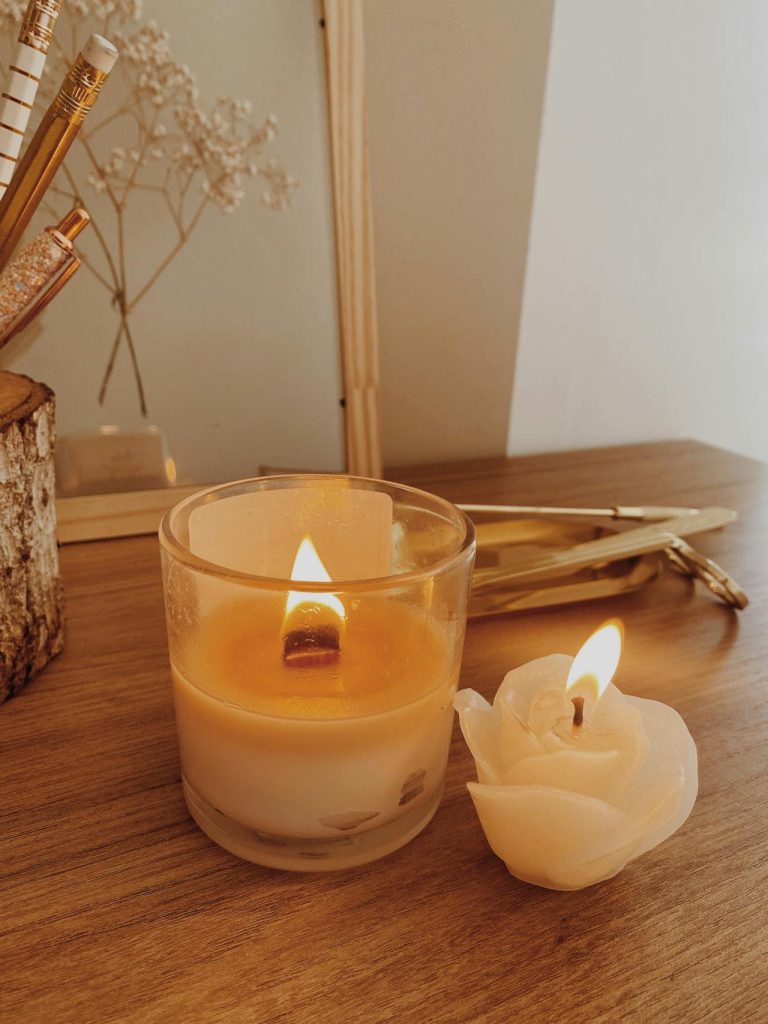 Procesul de creare a lumânărilor acasă